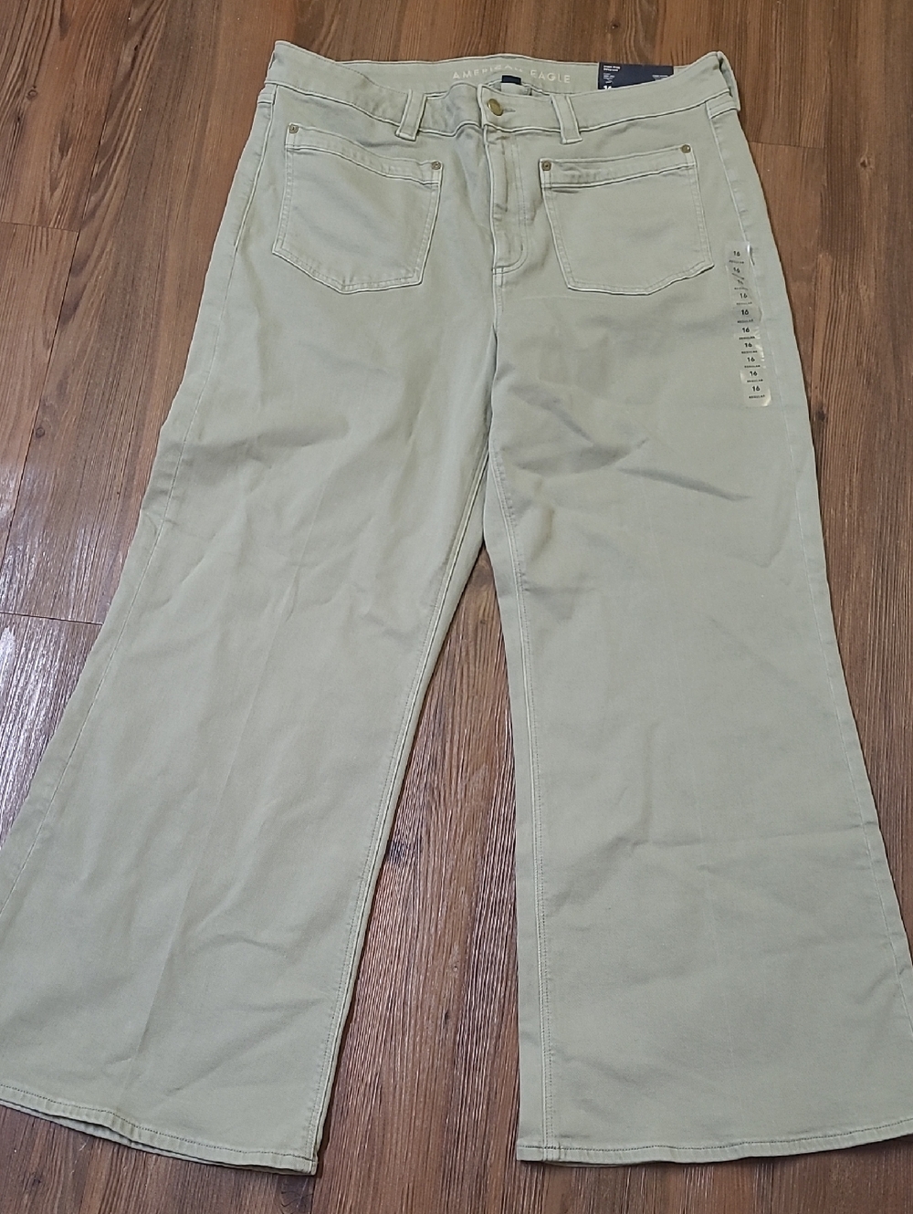 American Eagle Outfitters Wide Leg Jeans in Light Khaki